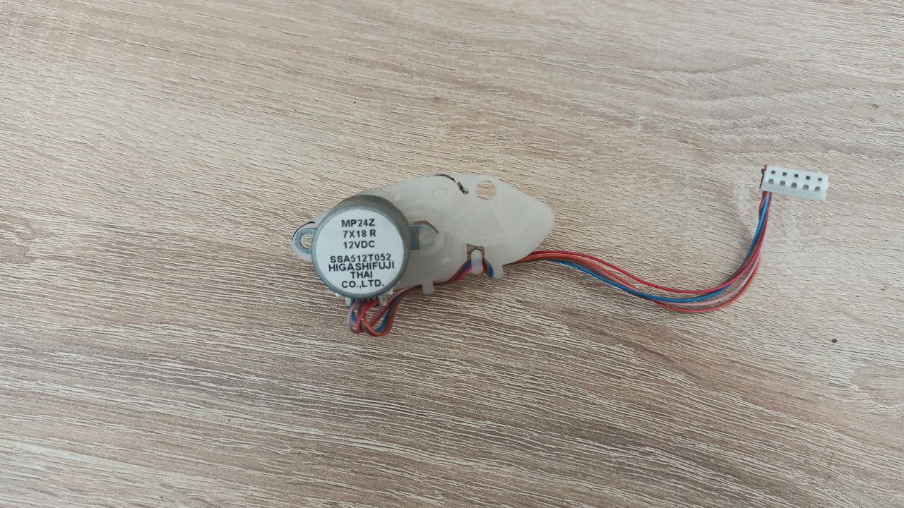 Купить Шаговый двигатель внутреннего блока кондиционера Mitsubishi RKX501A101A / MP24Z, 7x18R, 12VDC - цены в Севастополе
