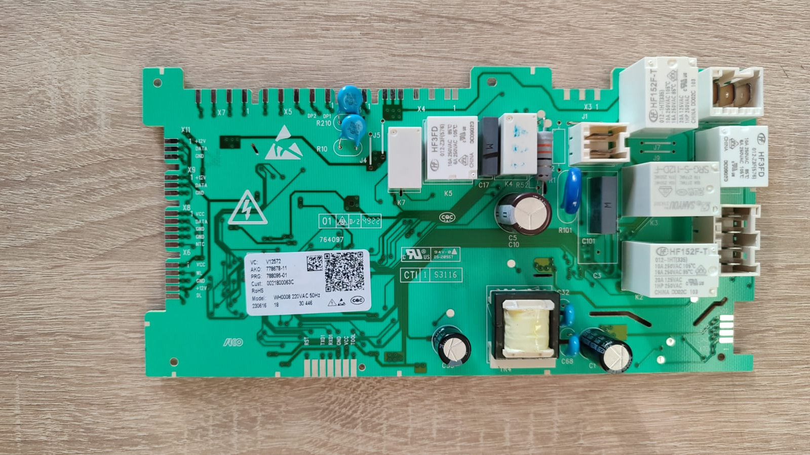 Купить Силовая плата стиральной машины HW120-B1558 / HWD120-B1558U, оригинал Haier 0021800063C - цены в Севастополе