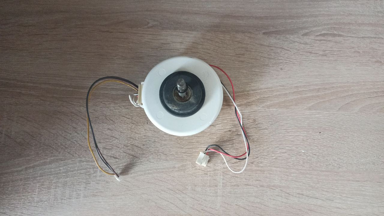Купить Б/У Мотор внутреннего блока кондиционера NEXON NXE-9HC / RA12A, 208-240V, 15W, 0.18A, 50/60Hz - цены в Севастополе