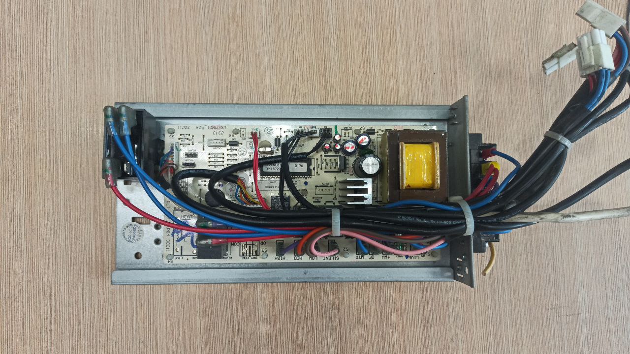 Купить Плата управления В СБОРЕ внутреннего блока кассетного кондиционера MCQUAY M5CK050ER-ACOBD-R - цены в Севастополе