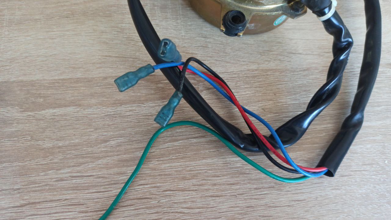 Купить Б/У Мотор наружного блока кондиционера YDK-20AN-6A / DG13-116, 208-240V, 50/60Hz, 20W, 6P, 0.3A - цены в Севастополе