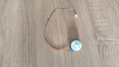 фото Б/У Шаговый двигатель внутреннего блока кондиционера Hualing INVERTER HL25GVX002B / YG48